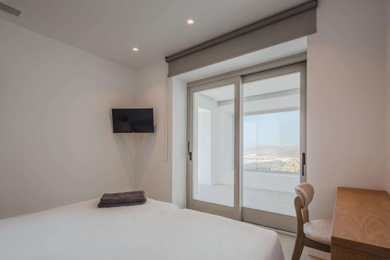 Klouvas Amarelo Suites מראה חיצוני תמונה